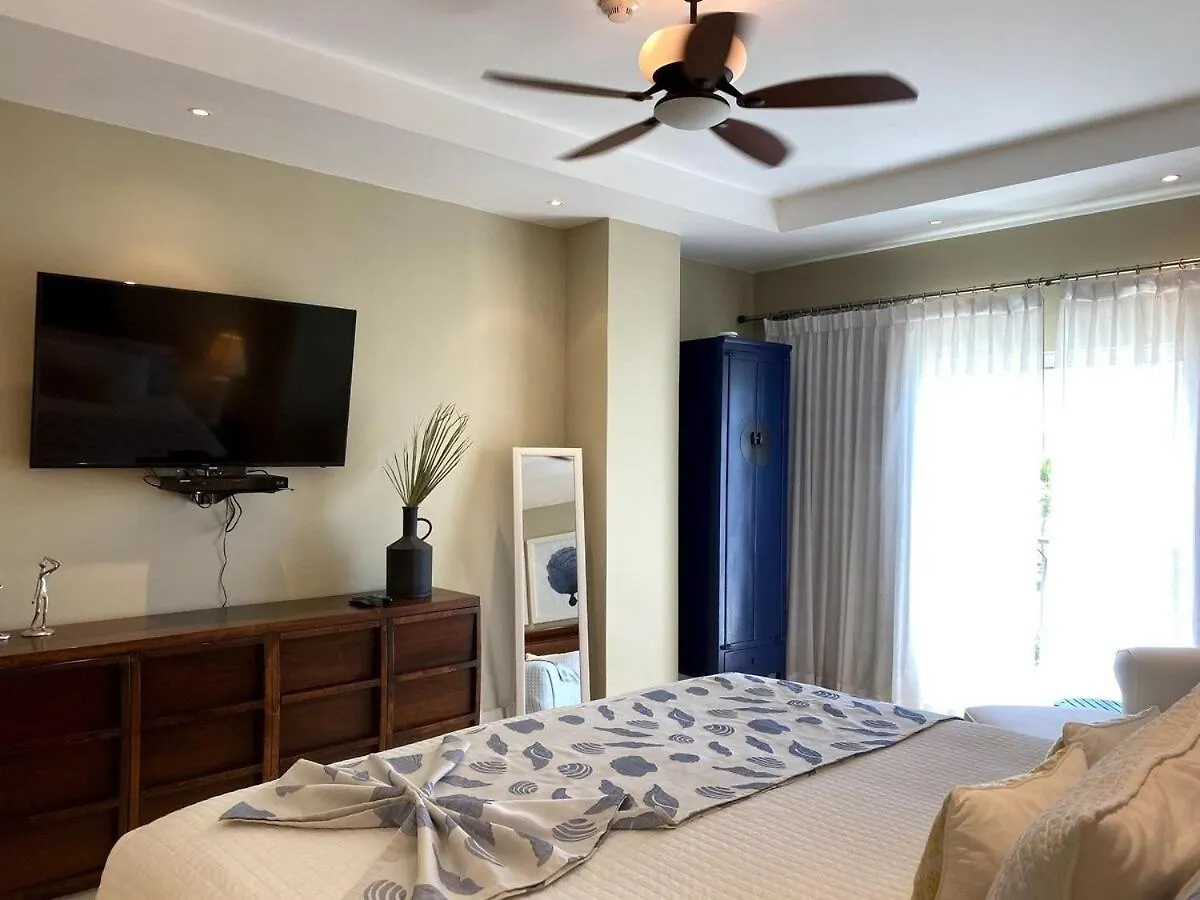 Exclusivos Apartamentos Con Vista A La Playa En Aquamarina, Cap Cana Punta Cana Apartman